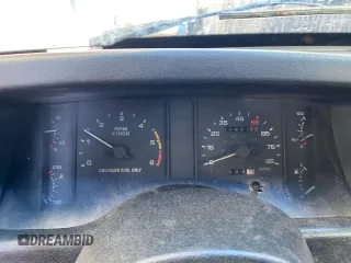 1990 Ford Mustang with VIN 1FACP44A8LF156118, listed as a Copart auction lot 41930405 with 58,620 mi miles and Clean title. Bid and sale history available at DreamBid. Image 8.