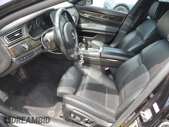 2014 BMW 7 Series ALPINA B7 xDrive with VIN WBAYF8C58ED652837, listed as a Copart auction lot 63598555 with 181,359 mi miles and Salvage title. Bid and sale history available at DreamBid. Image 7.