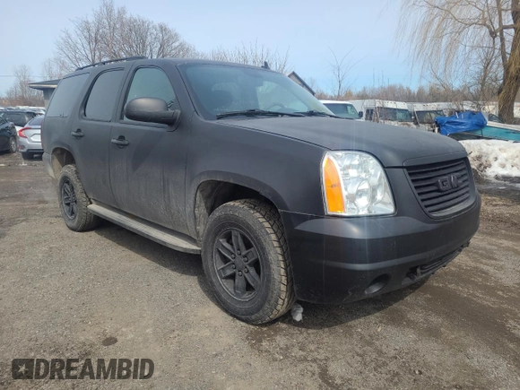 2014 GMC Yukon SLE with VIN 1GKS2AE04ER119758, listed as a Copart auction lot 51792795 with 225,850 mi miles and Clean Title. Bid and sale history available at carsss.com. Image 1.