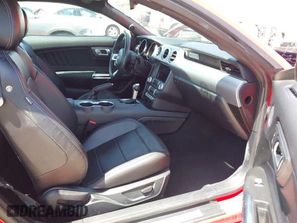 2023 Ford Mustang EcoBoost z VIN 1FA6P8TH3P5109478, wystawiony jako IAAI lot #41977565 z przebiegiem 38 475 mil mil oraz . Historia ofert i sprzedaży dostępna na DreamBid. Obrazek 5.