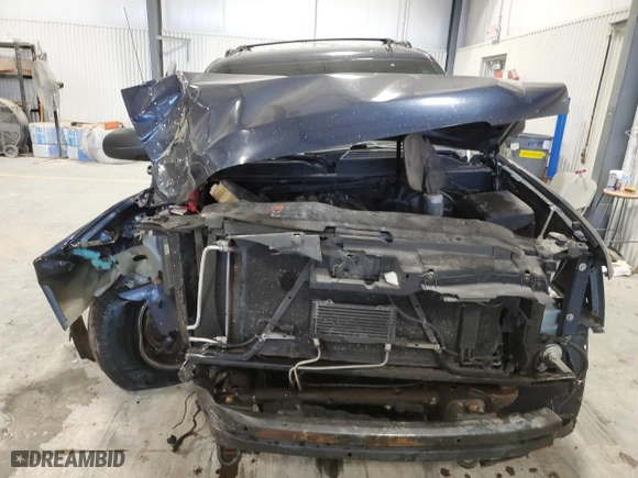 2012 Chevrolet Avalanche LS with VIN 3GNTKEE75CG213608, listed as a Copart auction lot 41620225 with 0 mi miles and Salvage Title. Bid and sale history available at carsss.com. Image 5.
