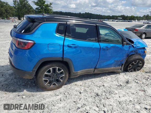 2018 Jeep Compass Trailhawk with VIN 3C4NJDDB1JT501151, listed as a Copart auction lot 60978135 with Not provided miles and Salvage title. Bid and sale history available at DreamBid. Image 3.