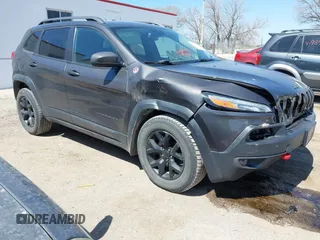 2018 Jeep Cherokee Trailhawk Leather Plus with VIN 1C4PJMBX5JD571815, listed as a IAAI auction lot 42001453 with 181,194 mi miles and . Bid and sale history available at DreamBid. Image 1.