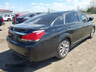 2011 Toyota Avalon with VIN 4T1BK3DB6BU409093, listed as a IAAI auction lot 42037225 with Not Provided miles and . Bid and sale history available at carsss.com. Image 4.