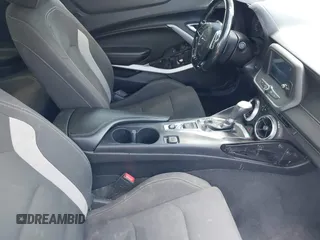2018 Chevrolet Camaro 1LT with VIN 1G1FB1RS2J0136039, listed as a IAAI auction lot 42001499 with 119,129 mi miles and . Bid and sale history available at DreamBid. Image 5.