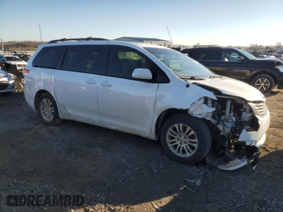 2011 Toyota Sienna XLE AAS with VIN 5TDYK3DC4BS064187, listed as a Copart auction lot 46417045 with 284,599 mi miles and Salvage Title. Bid and sale history available at carsss.com. Image 4.