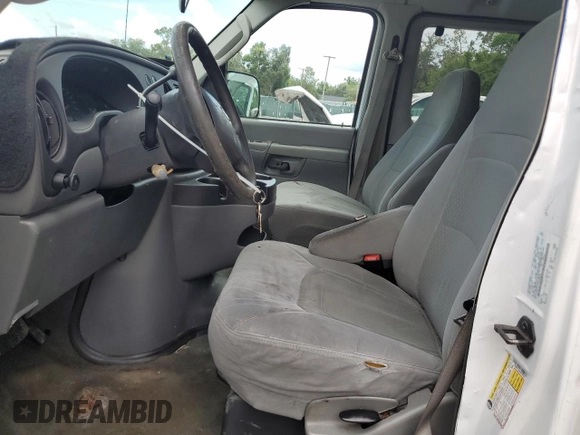 2008 Ford Econoline Passenger XL with VIN 1FMNE11LX8DA59238, listed as a Copart auction lot 63818385 with 170,959 mi miles and Salvage title. Bid and sale history available at DreamBid. Image 7.