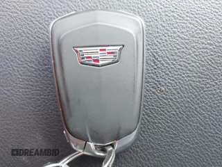 2023 Cadillac XT6 FWD Luxury z VIN 1GYKPAR4XPZ182533, wystawiony jako IAAI lot #42078937 z przebiegiem 31 248 mil mil oraz . Historia ofert i sprzedaży dostępna na DreamBid. Obrazek 11.