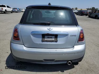 2008 MINI Hardtop with VIN WMWMF33528TT60211, listed as a Copart auction lot 55355705 with 112,027 mi miles and Clean Title. Bid and sale history available at DreamBid. Image 6.