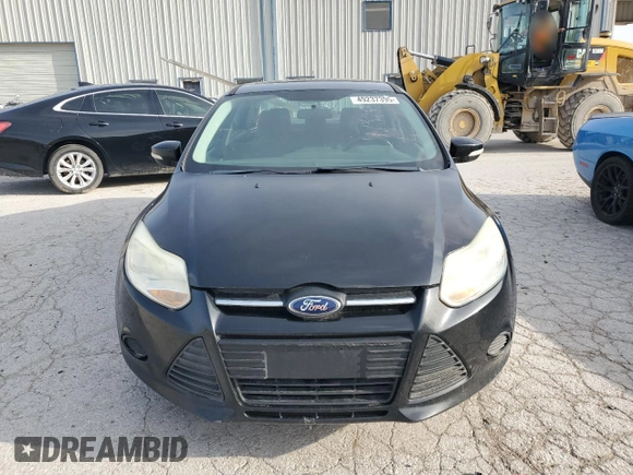 2014 Ford Focus SE with VIN 1FADP3F26EL248997, listed as a Copart auction lot 49237395 with 149,899 mi miles and Salvage Title. Bid and sale history available at carsss.com. Image 5.