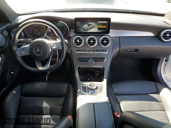 2019 Mercedes-Benz C 300 с VIN WDDWJ8EB9KF814668, выставлен на аукционе Copart как лот 49107985 с пробегом 77 777 миль миль и Списание • Salvage title. История ставок и продаж доступна на DreamBid. Изображение 8.