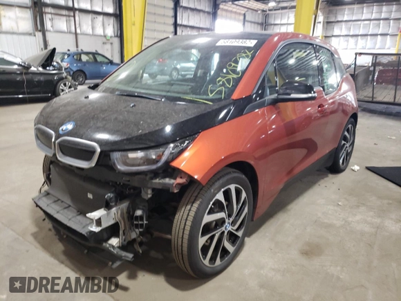 2015 BMW i3 with VIN WBY1Z4C53FV500611, listed as a Copart auction lot 58109382 with 0 mi miles. Bid and sale history available at carsss.com. Image 2.