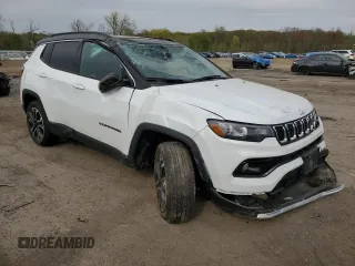 2023 Jeep Compass Limited с VIN 3C4NJDCN6PT573001, выставлен на аукционе Copart как лот 54737785 с пробегом 13 932 миль миль и Списание • Salvage title. История ставок и продаж доступна на DreamBid. Изображение 4.