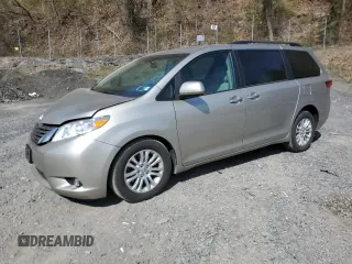 2016 Toyota Sienna XLE with VIN 5TDYK3DC3GS746338, listed as a Copart auction lot 54154025 with 105,994 mi miles and Salvage Title. Bid and sale history available at carsss.com. Image 1.