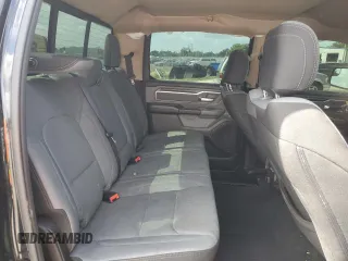 2019 Ram 1500 Big Horn z VIN 1C6RREFT5KN639838, wystawiony jako Copart lot #52424725 z przebiegiem 92 936 mil mil oraz Nie do naprawy • Non repairable. Historia ofert i sprzedaży dostępna na DreamBid. Obrazek 10.
