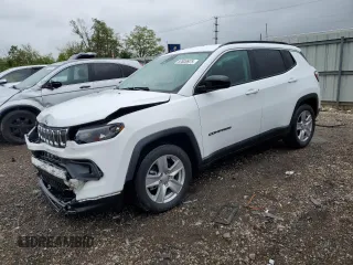 2022 Jeep Compass Altitude with VIN 3C4NJCBB3NT204949, listed as a Copart auction lot 57820975 with 18,098 mi miles and Salvage title. Bid and sale history available at DreamBid. Image 1.