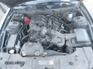 2013 Ford Mustang V6 with VIN 1ZVBP8AM7D5220360, listed as a IAAI auction lot 41994841 with 175,815 mi miles. Bid and sale history available at carsss.com. Image 10.