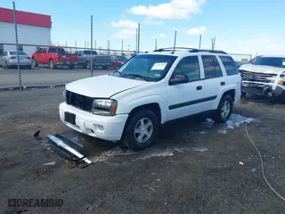 2005 Chevrolet TrailBlazer LT with VIN 1GNDT13S452329864, listed as a IAAI auction lot 41707399 with NaN miles. Bid and sale history available at carsss.com. Image 20.