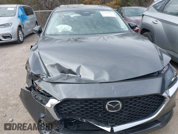2025 Mazda 3 S Select Sport with VIN JM1BPABM0S1775096, listed as a IAAI auction lot 41744714 with 1,543 mi miles and . Bid and sale history available at DreamBid. Image 12.