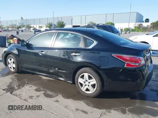 2015 Nissan Altima SL with VIN 1N4AL3AP7FN873559, listed as a IAAI auction lot 42034394 with 161,593 mi miles and . Bid and sale history available at DreamBid. Image 3.