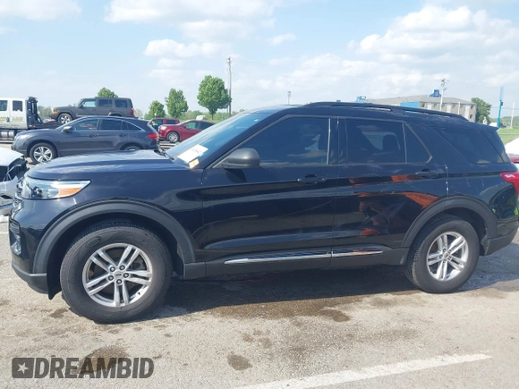 2020 Ford Explorer XLT z VIN 1FMSK8DH7LGB27949, wystawiony jako IAAI lot #42120602 z przebiegiem 64 186 mil mil oraz . Historia ofert i sprzedaży dostępna na DreamBid. Obrazek 14.