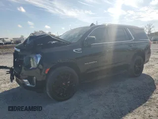 2022 GMC Yukon SLE with VIN 1GKS1AKD3NR327219, listed as a Copart auction lot 43045495 with 52,215 mi miles and Salvage Title. Bid and sale history available at carsss.com. Image 1.