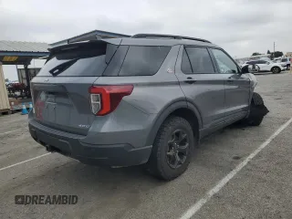 2023 Ford Explorer Timberline z VIN 1FMSK8JH5PGB61379, wystawiony jako Copart lot #87318674 z przebiegiem 8 943 mil mil oraz Szkoda całkowita • Salvage title. Historia ofert i sprzedaży dostępna na DreamBid. Obrazek 3.