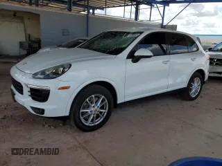 2017 Porsche Cayenne z VIN WP1AA2A28HKA83625, wystawiony jako Copart lot #51286185 z przebiegiem 92 006 mil mil oraz Szkoda całkowita • Salvage title. Historia ofert i sprzedaży dostępna na DreamBid. Obrazek 1.