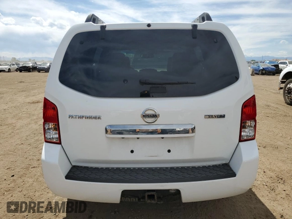 2012 Nissan Pathfinder SV z VIN 5N1AR1NB9CC630902, wystawiony jako Copart lot #57548705 z przebiegiem 123 933 mil mil oraz Czysty tytuł • Clean title. Historia ofert i sprzedaży dostępna na DreamBid. Obrazek 6.