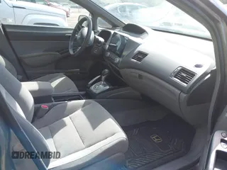 2006 Honda Civic LX z VIN 2HGFA16576H524297, wystawiony jako IAAI lot #42205155 z przebiegiem 173 763 mil mil oraz . Historia ofert i sprzedaży dostępna na DreamBid. Obrazek 5.