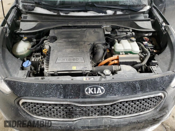 2017 Kia Niro Touring Launch Edition with VIN KNDCC3LCXH5076013, listed as a Copart auction lot 45154335 with 124,295 mi miles and Clean Title. Bid and sale history available at carsss.com. Image 12.