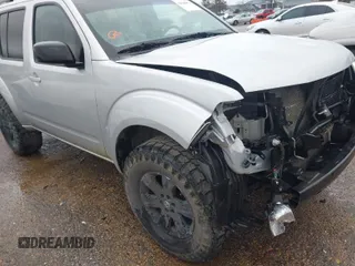2012 Nissan Pathfinder SV with VIN 5N1AR1NN0CC602223, listed as a IAAI auction lot 41080971 with 94,937 mi miles. Bid and sale history available at carsss.com. Image 1.
