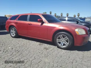 2006 Dodge Magnum R/T z VIN 2D4GV57256H121134, wystawiony jako Copart lot #49896945 z przebiegiem 83 640 mil mil oraz Szkody całkowita. Historia ofert i sprzedaży dostępna na DreamBid. Obrazek 4.
