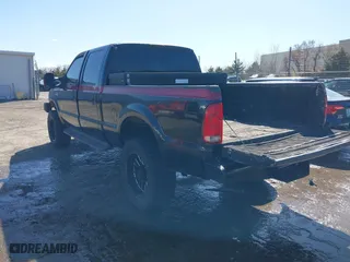1999 Ford Super Duty F-250 XL with VIN 1FTNW21F3XEA73346, listed as a IAAI auction lot 41720350 with 193,884 mi miles. Bid and sale history available at carsss.com. Image 3.