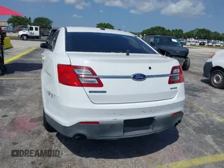 2015 Ford Police Interceptor с VIN 1FAHP2L82FG129083, выставлен на аукционе IAAI как лот 41973234 с пробегом 92 800 миль миль и . История ставок и продаж доступна на DreamBid. Изображение 16.