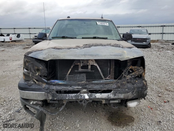 2004 Chevrolet Silverado 1500 Crew Cab LS with VIN 2GCEK13T541412243, listed as a Copart auction lot 77465974 with 0 mi miles and Salvage Title. Bid and sale history available at carsss.com. Image 5.