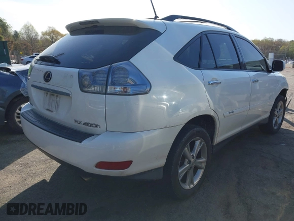 2008 Lexus RX 400h with VIN JTJHW31U882855000, listed as a IAAI auction lot 41912173 with 332,889 mi miles and . Bid and sale history available at DreamBid. Image 4.