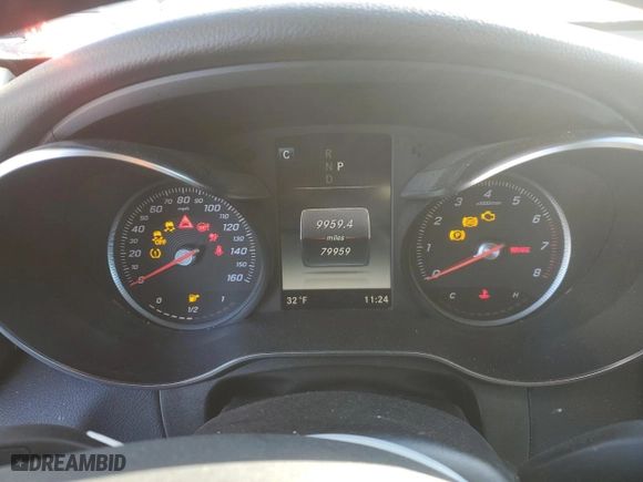2019 Mercedes-Benz GLC with VIN WDC0G4KB6KV172826, listed as a Copart auction lot 87826125 with NaN miles and Salvage Title. Bid and sale history available at carsss.com. Image 9.