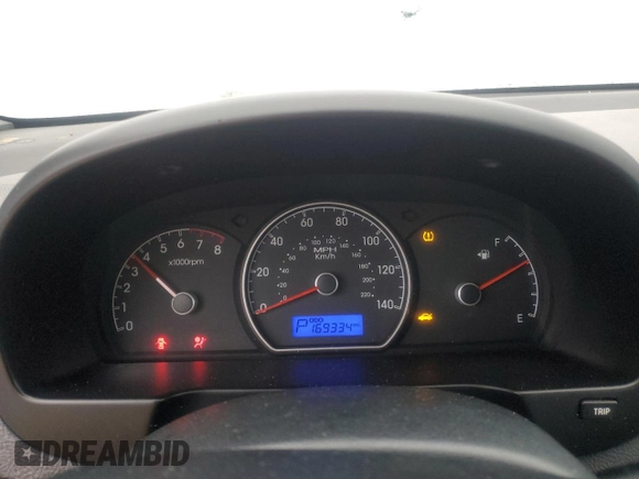 2010 Hyundai Elantra GLS with VIN KMHDU4AD2AU019928, listed as a Copart auction lot 47996125 with 169,334 mi miles and Salvage title. Bid and sale history available at DreamBid. Image 9.