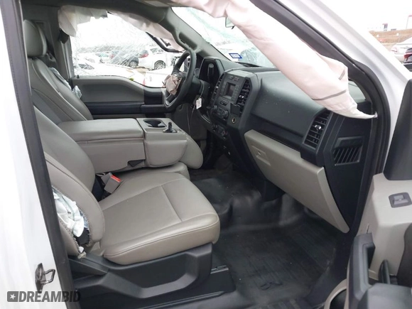 2019 Ford F-150 XL with VIN 1FTMF1CB3KKE16540, listed as a IAAI auction lot 41572630 with 73,954 mi miles. Bid and sale history available at carsss.com. Image 5.