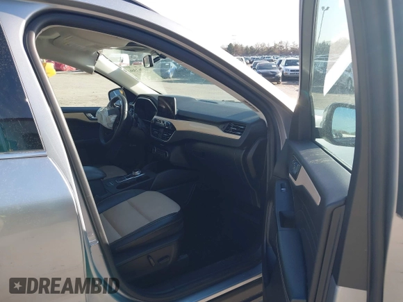 2021 Ford Escape Titanium с VIN 1FMCU9J94MUB12667, выставлен на аукционе IAAI как лот 41967366 с пробегом 37 545 миль миль и . История ставок и продаж доступна на DreamBid. Изображение 5.