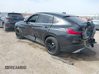 2020 BMW X4 xDrive30i z VIN 5UX2V1C02L9B74309, wystawiony jako IAAI lot #41825211 z przebiegiem 54 049 mil mil oraz . Historia ofert i sprzedaży dostępna na DreamBid. Obrazek 3.