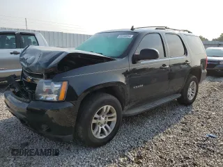 2013 Chevrolet Tahoe LS z VIN 1GNSKAE00DR200886, wystawiony jako Copart lot #75326444 z przebiegiem 200 383 mil mil oraz Szkoda całkowita • Salvage title. Historia ofert i sprzedaży dostępna na DreamBid. Obrazek 1.