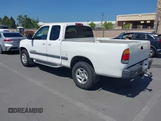 2000 Toyota Tundra SR5 with VIN 5TBRT3419YS066745, listed as a IAAI auction lot 42056620 with 248,722 mi miles and . Bid and sale history available at DreamBid. Image 3.