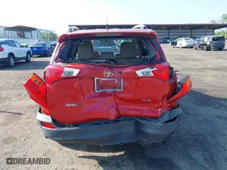 2013 Toyota RAV4 XLE with VIN JTMWFREV8D5012441, listed as a IAAI auction lot 41943680 with 82,119 mi miles. Bid and sale history available at carsss.com. Image 16.