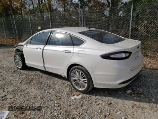 2014 Ford Fusion SE with VIN 3FA6P0HR5ER297630, listed as a Copart auction lot 76508254 with 171,391 mi miles and Salvage Title. Bid and sale history available at carsss.com. Image 2.