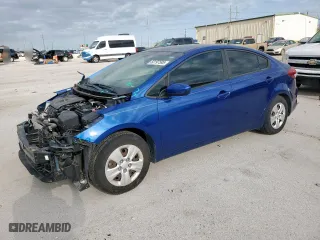 2018 Kia Forte LX with VIN 3KPFK4A76JE189026, listed as a Copart auction lot 50197595 with 32,855 mi miles and Salvage Title. Bid and sale history available at carsss.com. Image 1.
