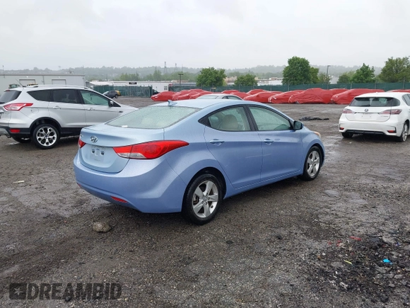 2011 Hyundai Elantra Limited z VIN KMHDH4AE1BU147219, wystawiony jako IAAI lot #42313091 z przebiegiem 110 539 mil mil oraz . Historia ofert i sprzedaży dostępna na DreamBid. Obrazek 4.