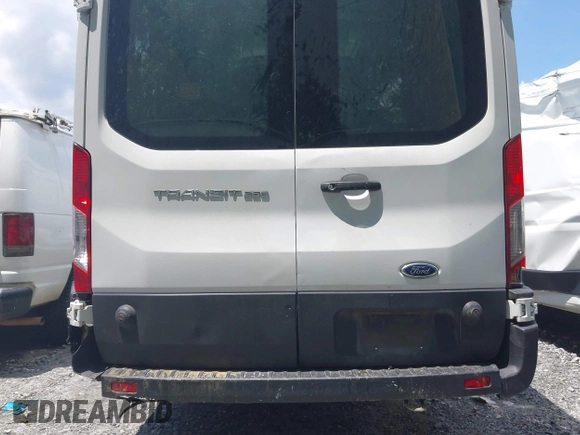 2020 Ford Transit Cargo с VIN 1FTBR3X87LKB49722, выставлен на аукционе IAAI как лот 42225147 с пробегом 150 709 миль миль и . История ставок и продаж доступна на DreamBid. Изображение 16.