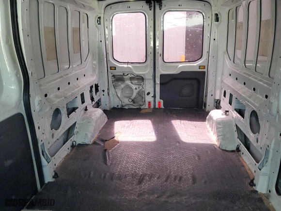 2017 Ford Transit Van with VIN 1FTYR2CM4HKB14814, listed as a Copart auction lot 45141525 with NaN miles and Salvage Title. Bid and sale history available at carsss.com. Image 10.